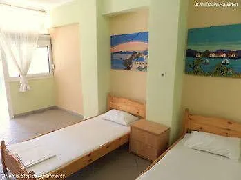 Hotel Artemis Studios & 2*